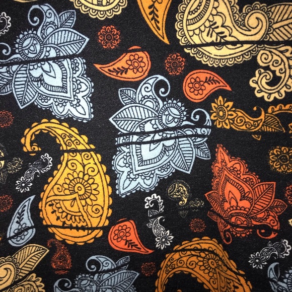 LuLaRoe Randy - Picture 2 of 3